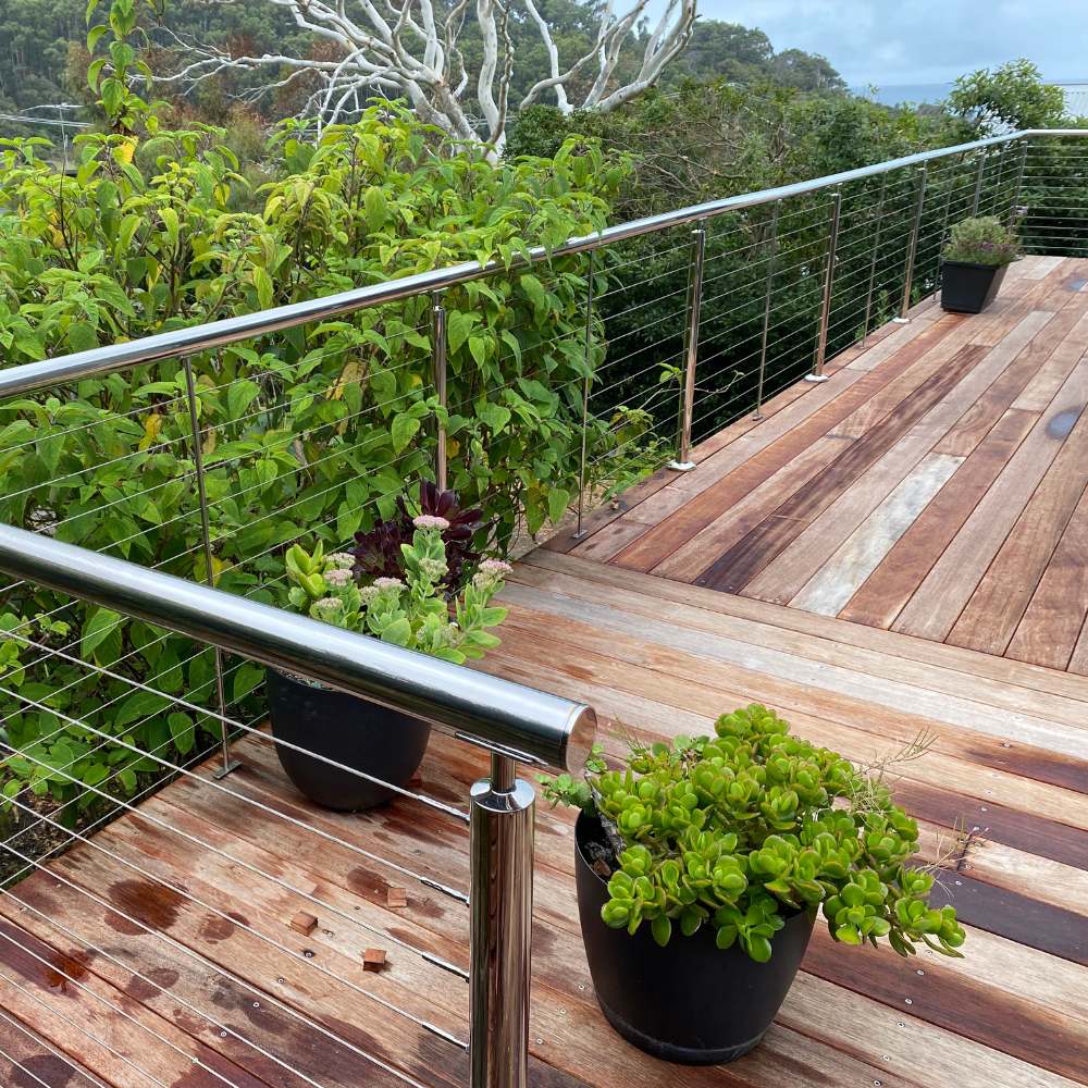 Round Stainless Mirror Polish Posts & Wire