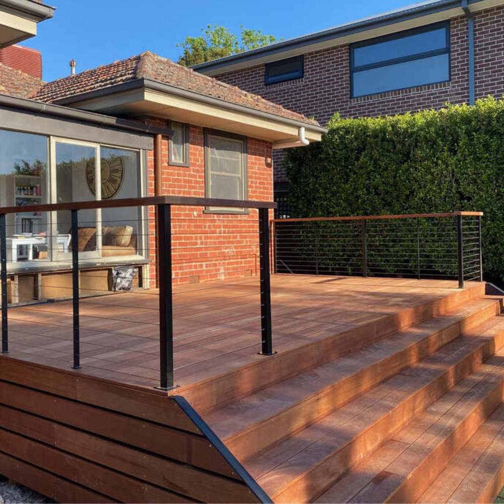 Black Powdercoated Posts & Wire